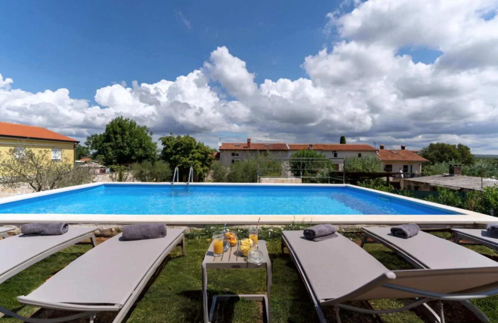 بيت للعطل Casa-Pietra Porec Montižana